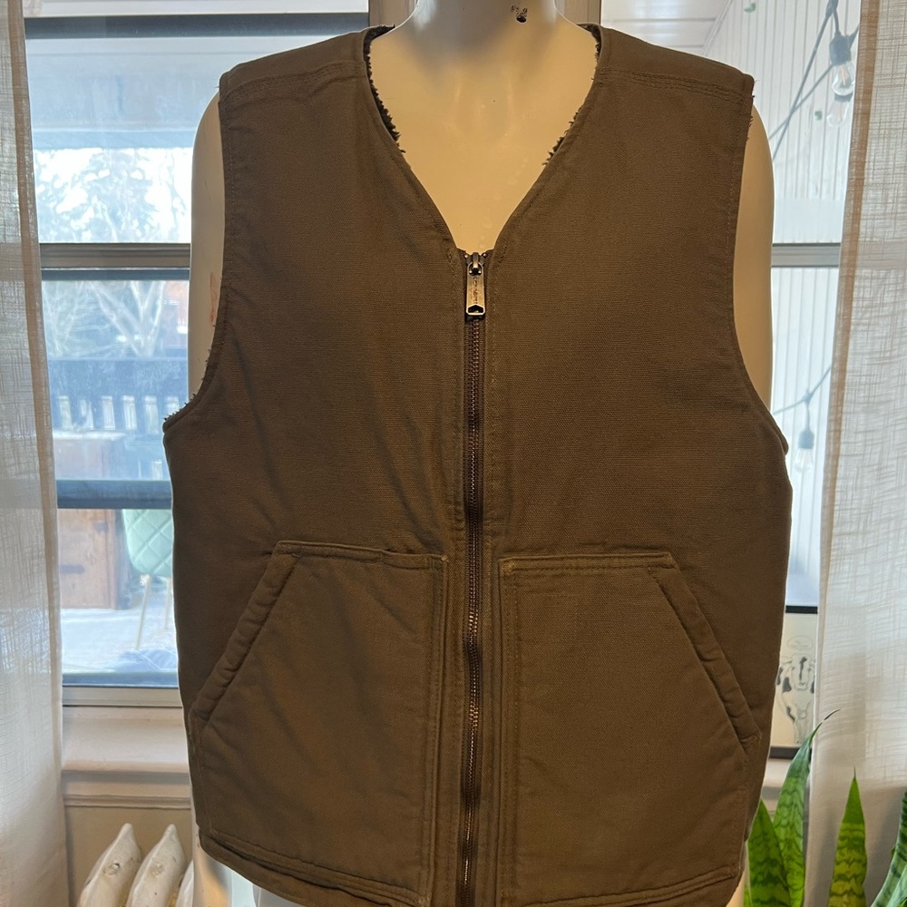 Olive Green Zip-Up Vest
